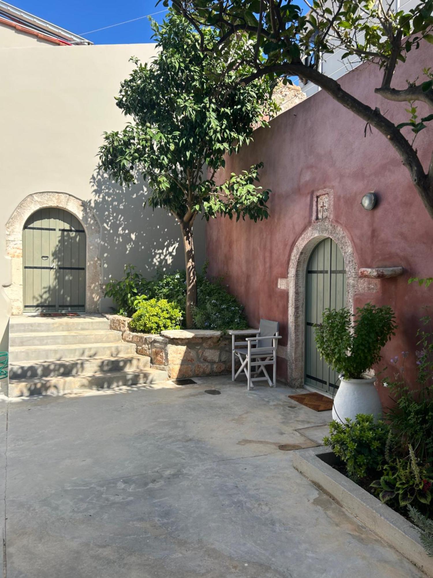 Tholos Cottage Stérnai 外观 照片